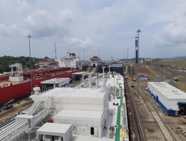 Maneuvering Fuel Regulations in Panama Canal